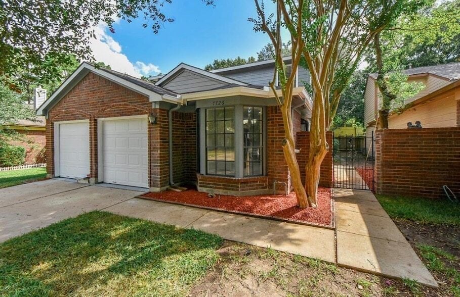 Photo - 7726 Springville Drive Unit