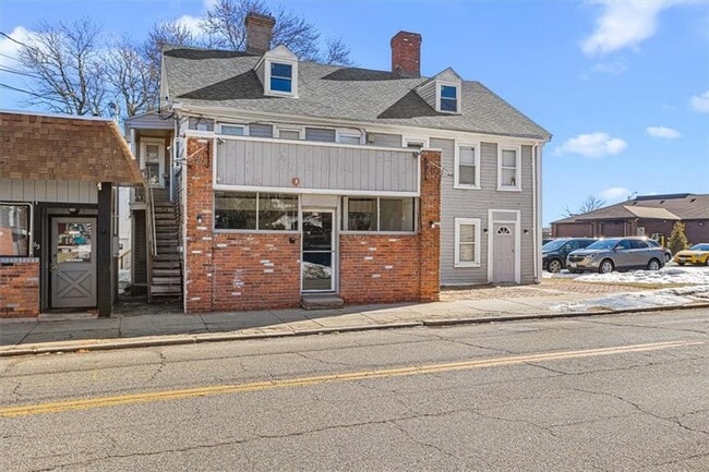 Building Photo - 57 N Main St St