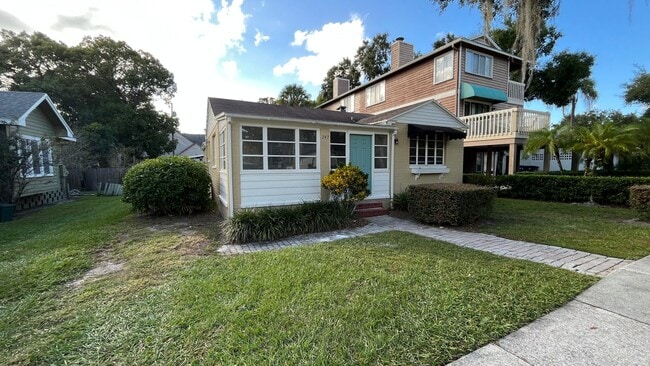 Building Photo - Three Bedroom Home in Winter Park