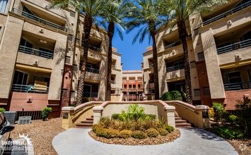 Building Photo - 260 E Flamingo Rd