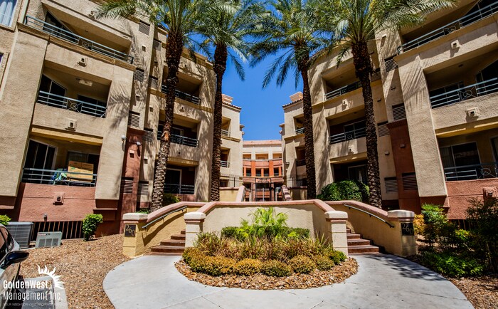Foto principal - Fabulous 1Bdm 1Ba Condo in the Highly Desi...