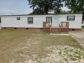 Building Photo - 55 Deacon Ln