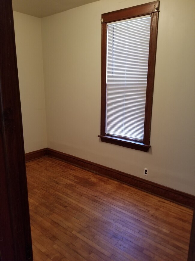 Foto del edificio - 4538 S Fairfield Ave