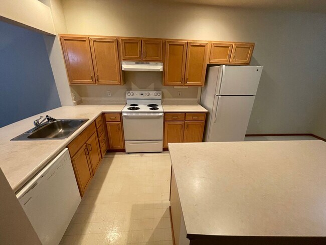 Foto del edificio - 606 SW Dillan Drive ~ Absolutely Lovely To...