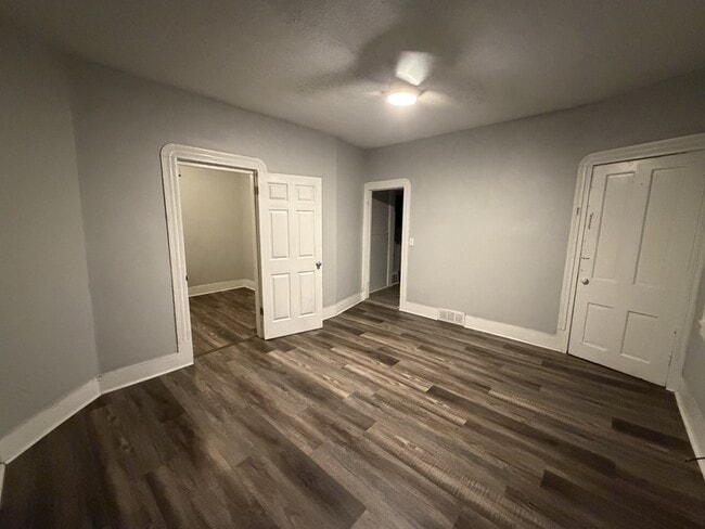 Foto del edificio - 4144 Hyde Ave