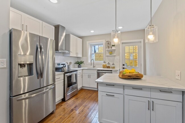 Foto del edificio - 602 Fernon St