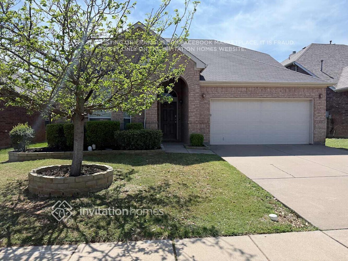 Foto principal - 2824 Maple Creek Dr