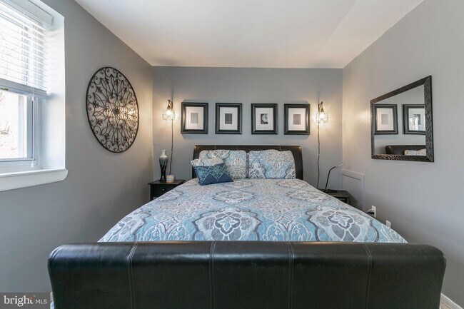 Foto del edificio - 6483 Heritage Hill Dr