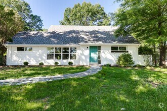 Building Photo - 9421 Camrose Rd