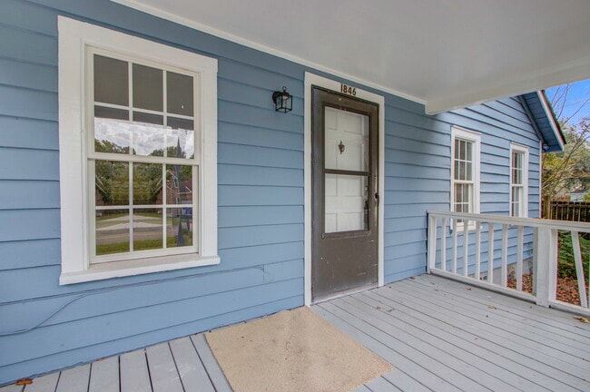 Building Photo - 1846 Elsey Dr
