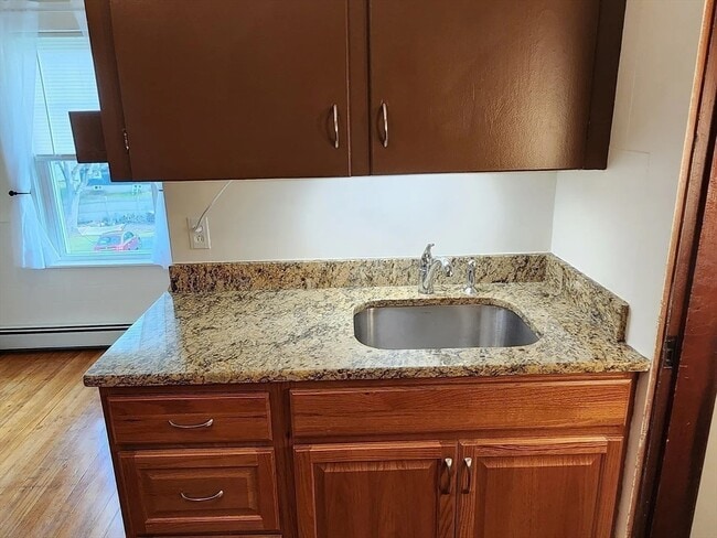 Building Photo - 38 Elmwood St