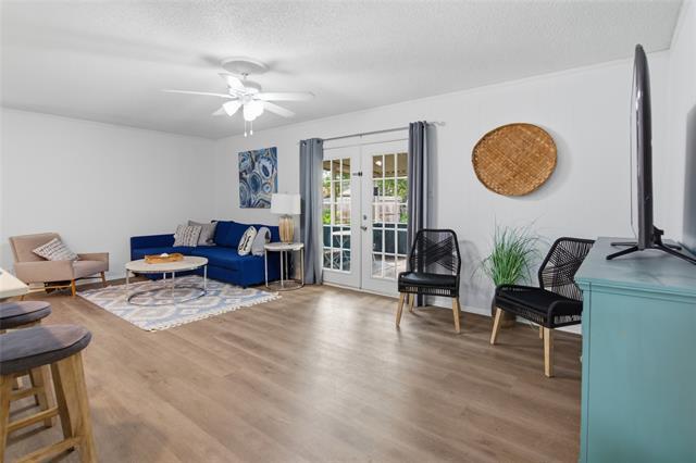 Foto del edificio - 6017 Blueridge Dr