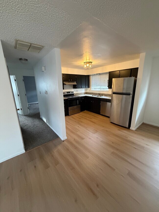 Foto del edificio - 755 Gardenia St