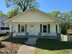 Building Photo - 1421 N Hamilton St
