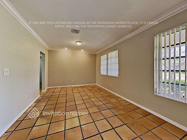 Foto del edificio - 8380 SW 158th St