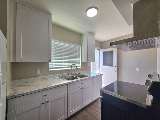 Building Photo - 24185 Sunnymead Boulevard