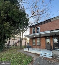 Building Photo - 576 Washington Ave