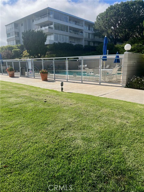 Foto del edificio - 32653 Seagate Dr