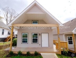 Building Photo - 108 Marion St