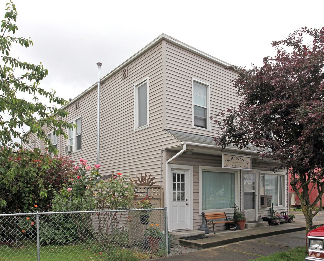 Building Photo - Sounder Apartments