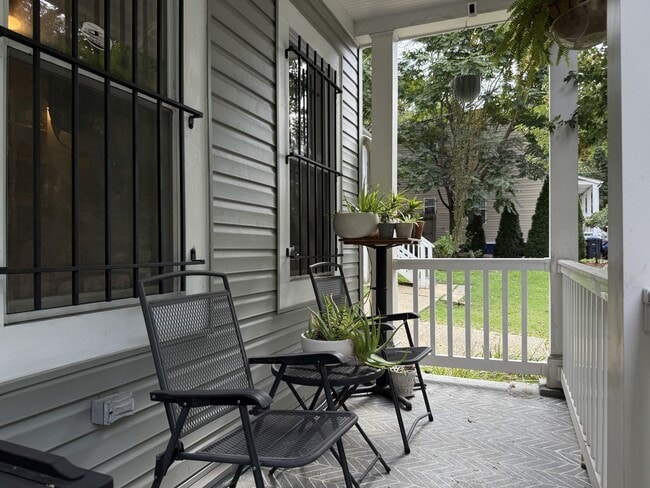 Foto del edificio - 1328 Morris Rd SE