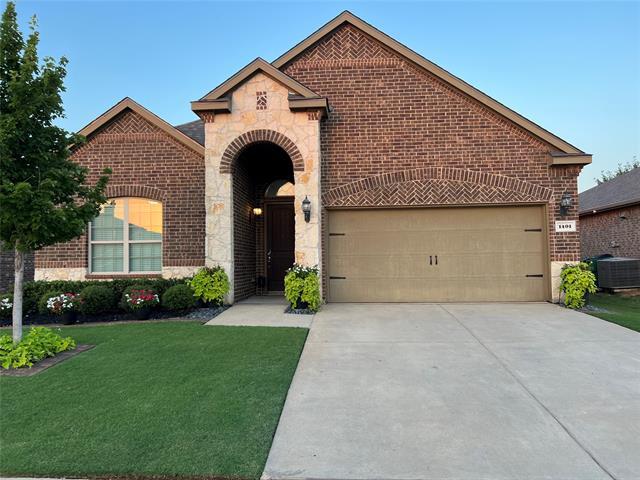 Primary Photo - 1401 Cheyenne Dr