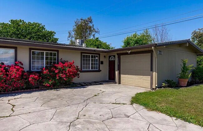 Building Photo - 4233 Don Julio Blvd