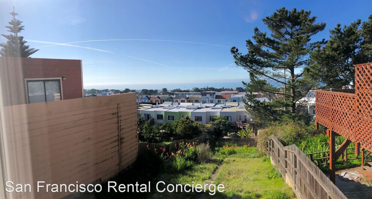 Primary Photo - 3 br, 1 bath House - 2039 32nd Avenue