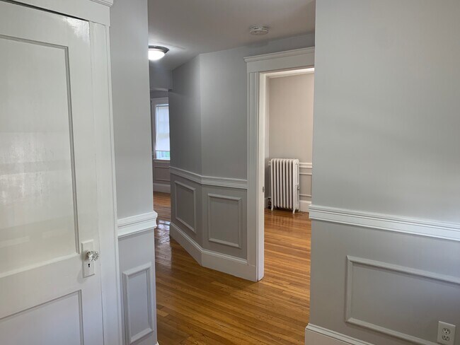 Foto del edificio - 136 Arlington St