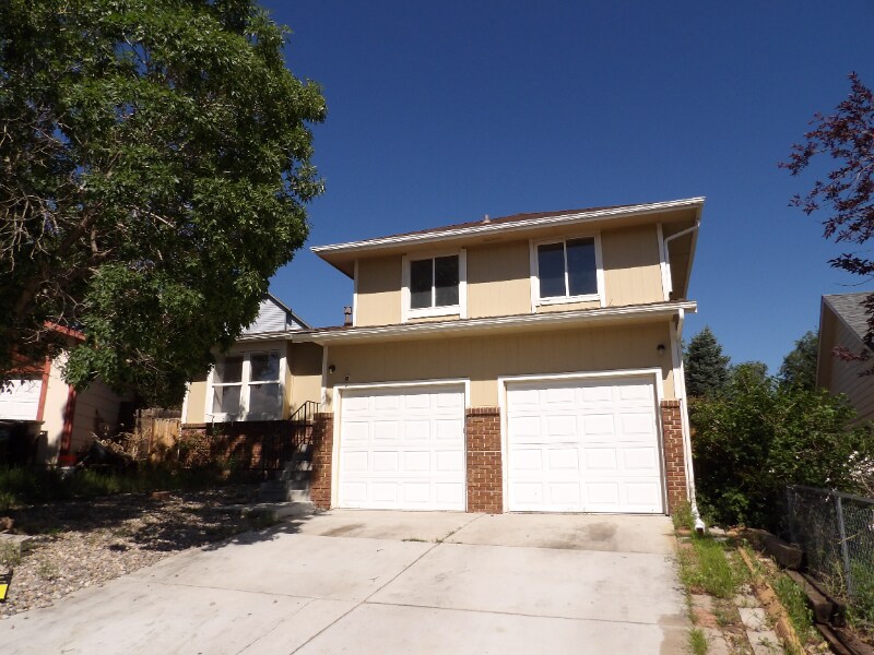 Foto principal - 3483 Foxridge Dr