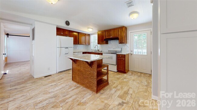 Foto del edificio - 4120 Glenola Dr
