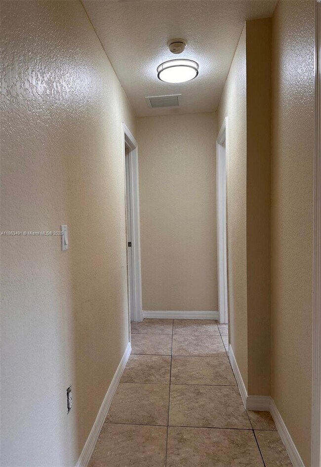 Foto del edificio - 1465 NW 59th St