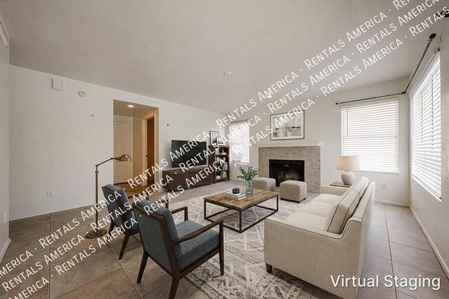 Building Photo - 2361 W Myrtle Dr