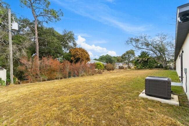 Foto del edificio - 1623 Espejo St SE