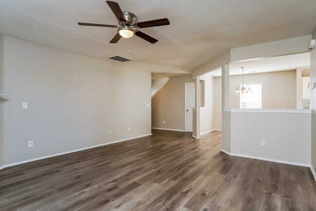 Foto del edificio - 3168 Varcroft Rd