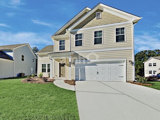 Building Photo - 573 Camp dr