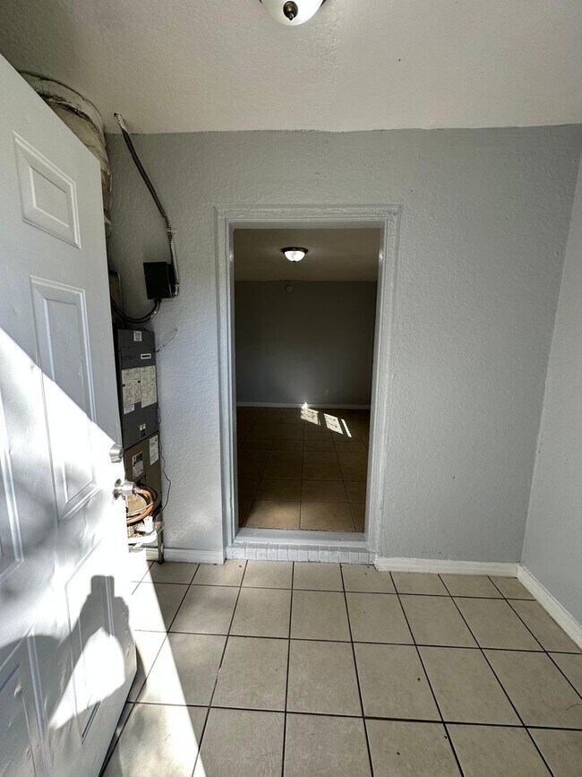 Foto del edificio - 310/312 Acosta St