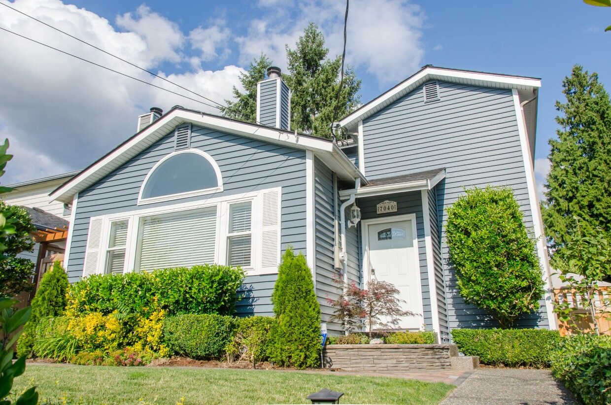 Primary Photo - 4bd/2.5ba Seattle Home