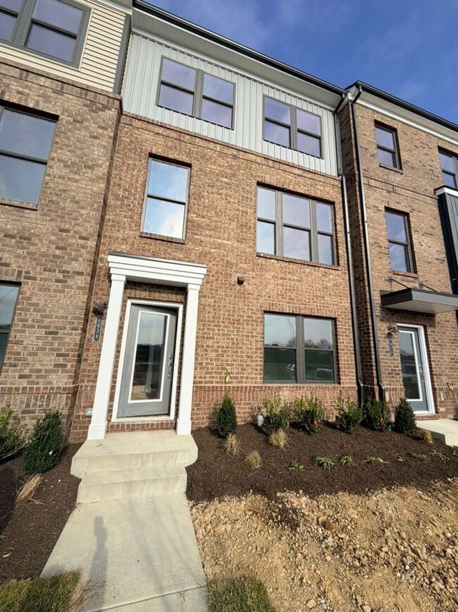 Building Photo - 1 All Star Blvd