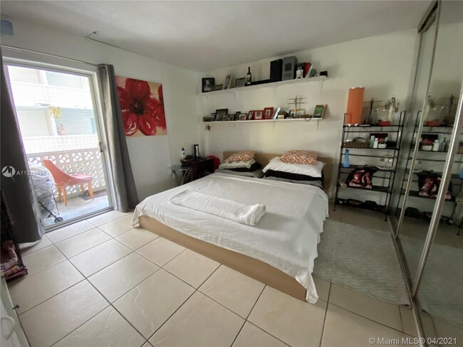 Foto del edificio - 1620 West Ave