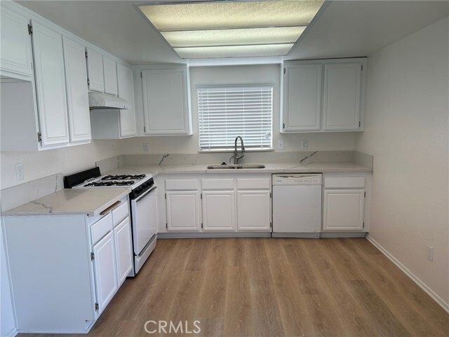 Building Photo - 11310 Vale Vista Dr