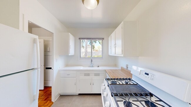 Interior Photo - Parkmerced Apartments
