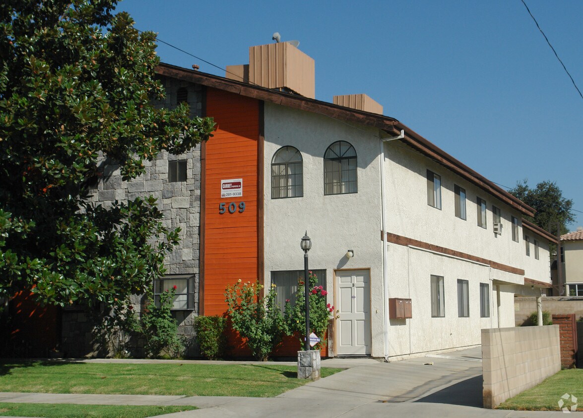 Building Photo - 509 E Broadway