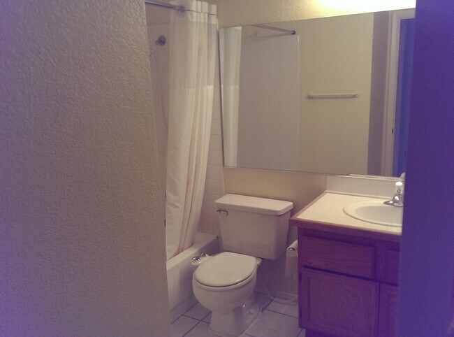 Building Photo - 2152 High Dunes Ln