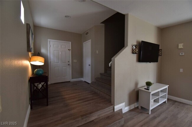 Foto del edificio - 1029 Sweeping Vine Ave
