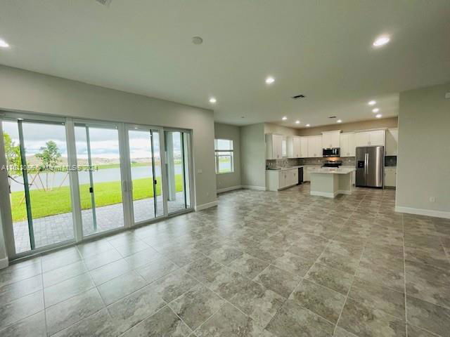 Foto del edificio - 5459 Liberty Ln