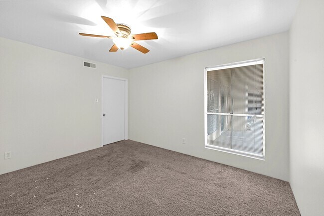 Foto del edificio - 800 Post Oak Blvd