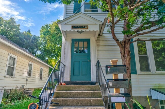 Building Photo - 2615 Stevens St