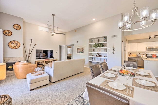 Building Photo - 11333 N 92nd St