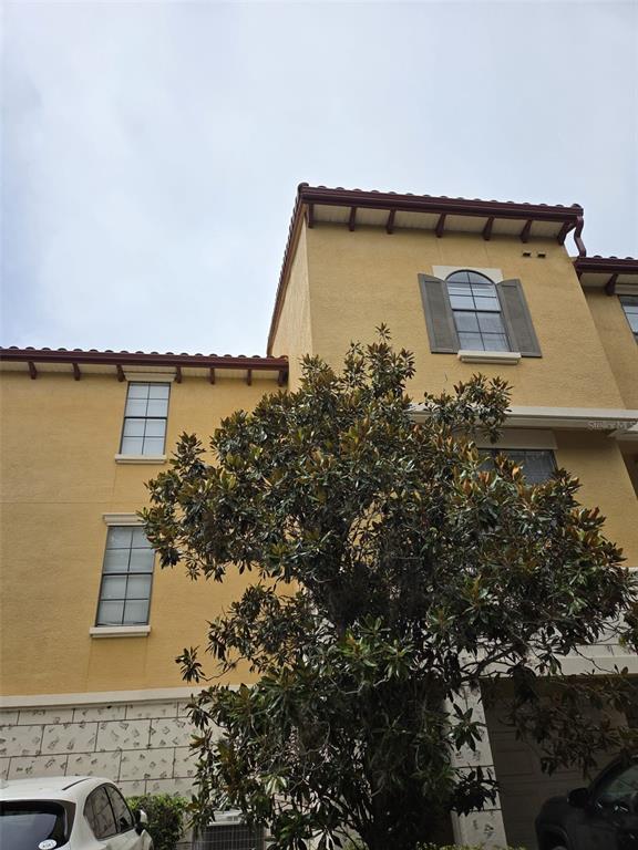 Foto principal - 6119 Metrowest Blvd